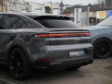 PORSCHE Cayenne Coupe LEICHTBAU SPORTPAKET-ACC-LUFT-22GT