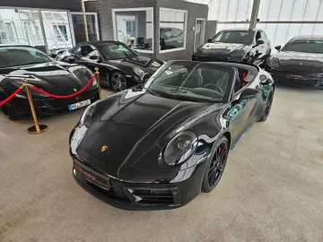 PORSCHE 992 Carrera 4 GTS Cabrio