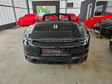 PORSCHE 992 Carrera 4 GTS Cabrio