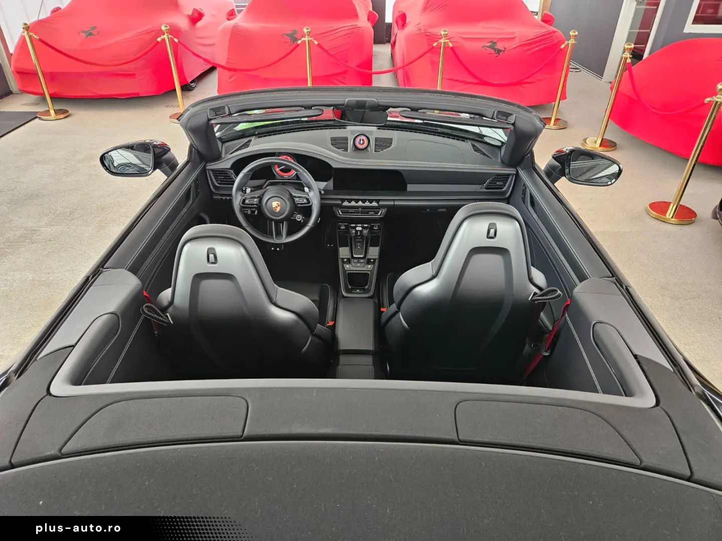 PORSCHE 992 Carrera 4 GTS Cabrio