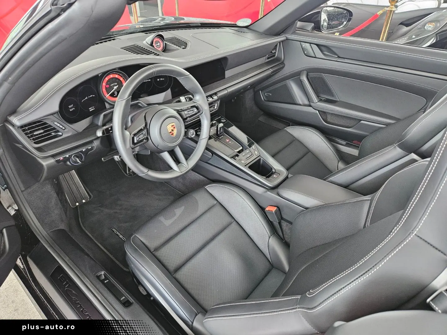 PORSCHE 992 Carrera 4 GTS Cabrio