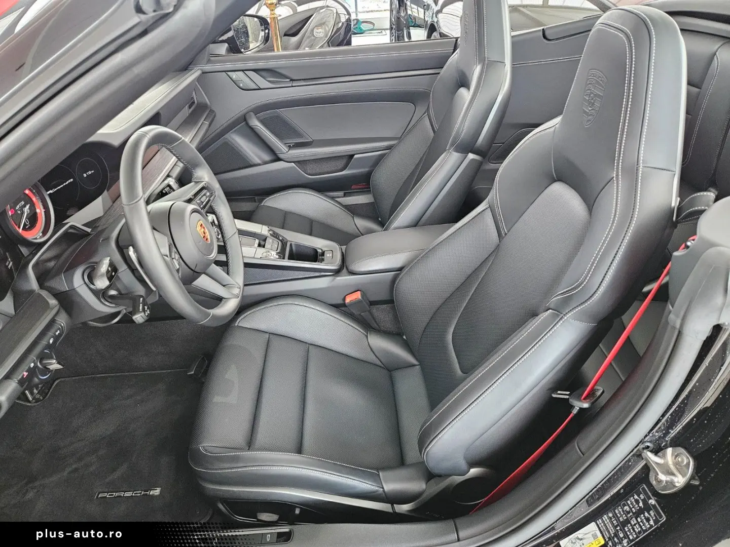 PORSCHE 992 Carrera 4 GTS Cabrio