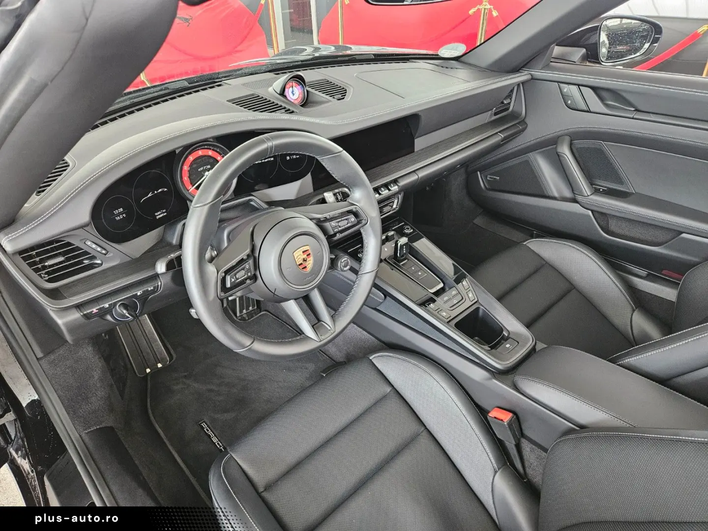 PORSCHE 992 Carrera 4 GTS Cabrio