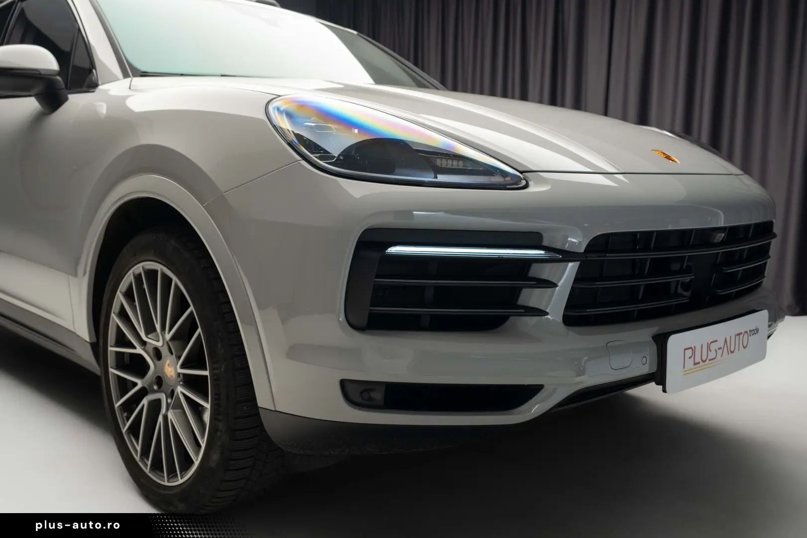 Porsche Cayenne Platinum Edition