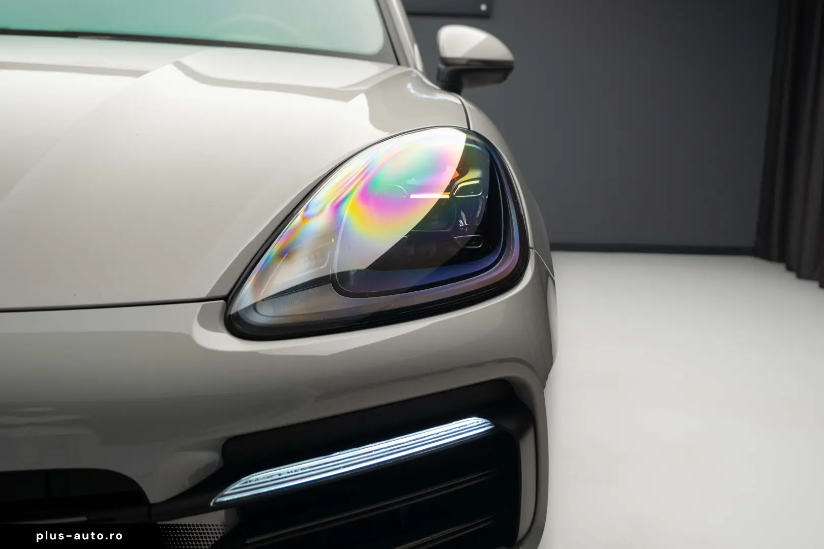 Porsche Cayenne Platinum Edition