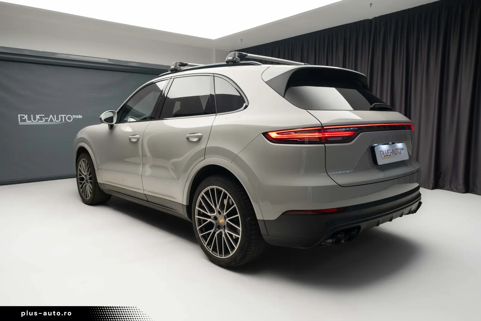 Porsche Cayenne Platinum Edition