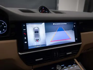 Porsche Cayenne Platinum Edition