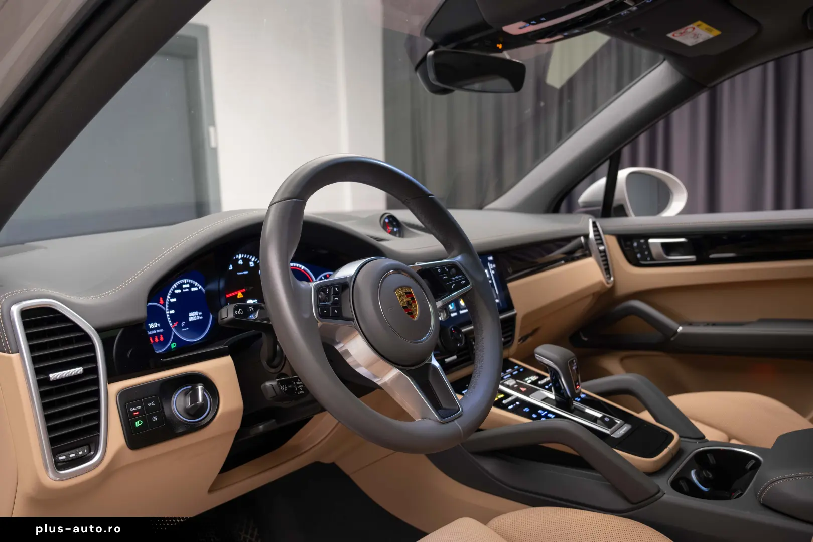 Porsche Cayenne Platinum Edition