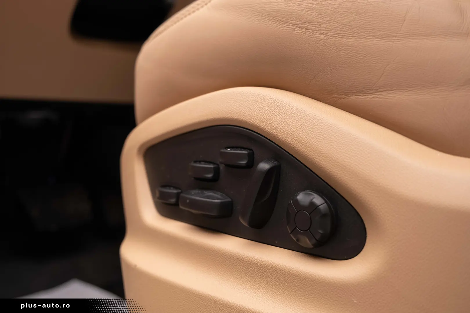 Porsche Cayenne Platinum Edition