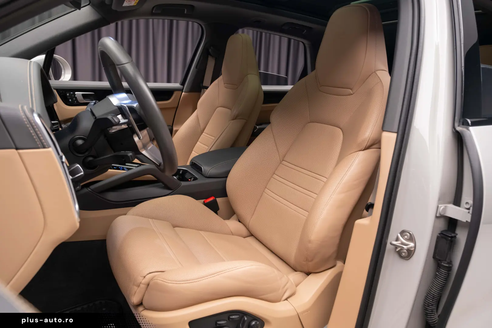 Porsche Cayenne Platinum Edition