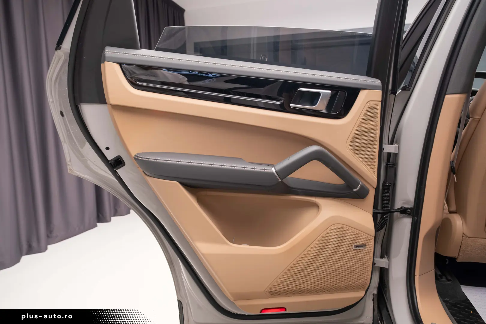 Porsche Cayenne Platinum Edition