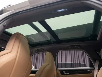 Porsche Cayenne Platinum Edition