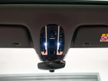 Porsche Cayenne Platinum Edition