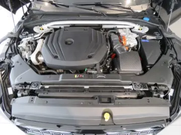POLESTAR 1 609 PS-1.000 Nm-Turbo-PHEV-Klappenabgas-1 of 1
