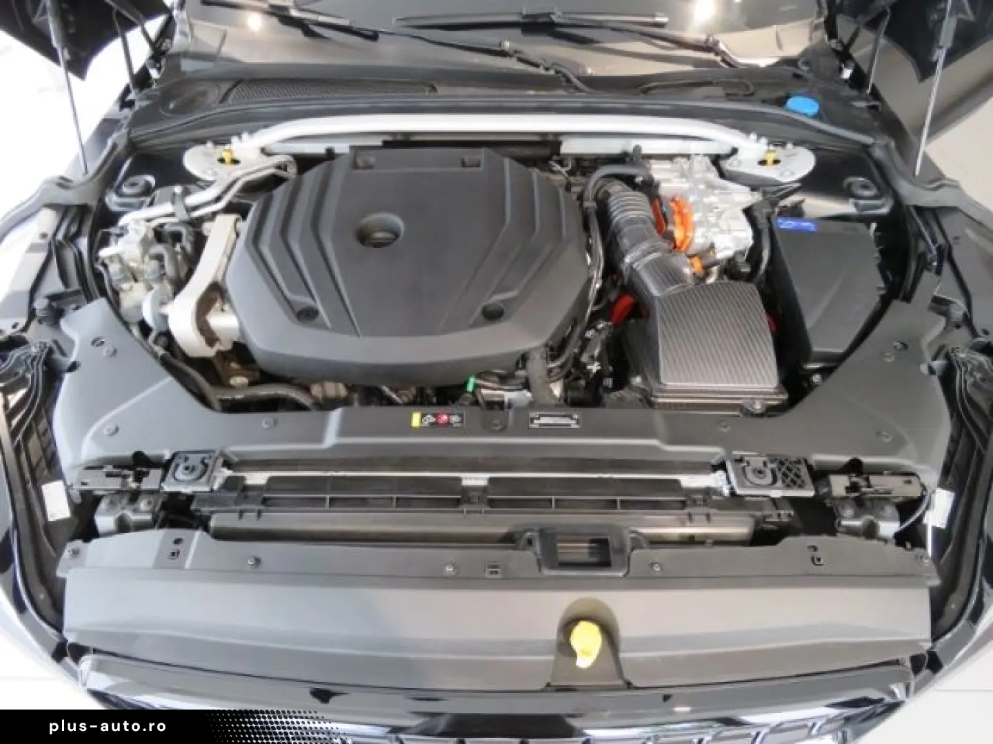 POLESTAR 1 609 PS-1.000 Nm-Turbo-PHEV-Klappenabgas-1 of 1