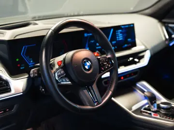 BMW XM