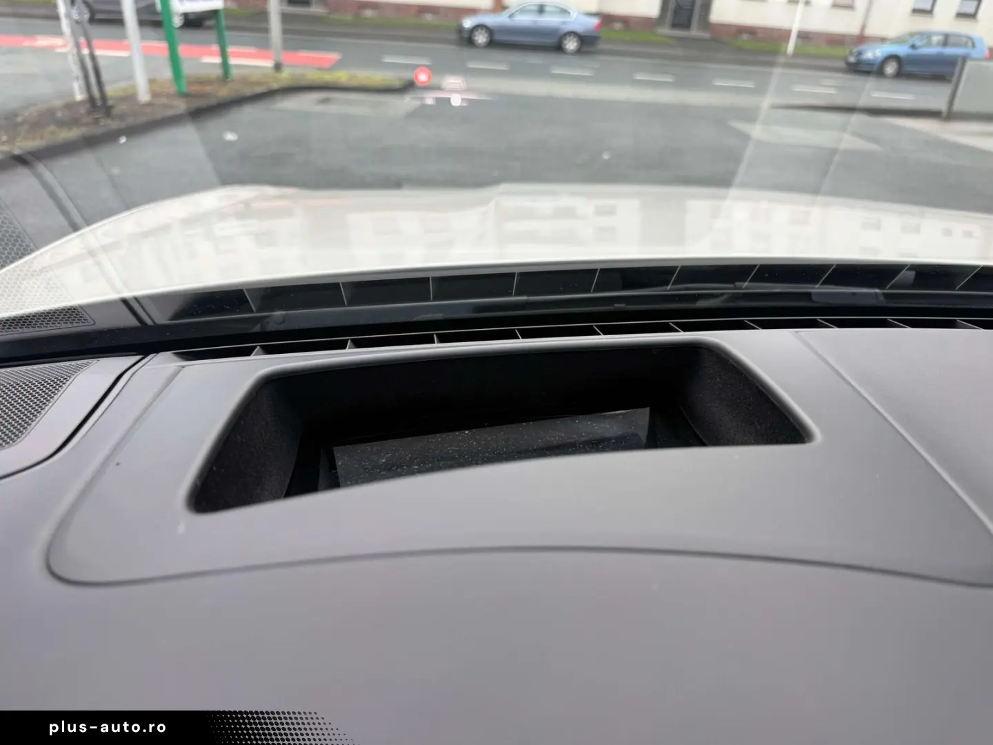 PORSCHE Cayenne GTS Coupe Pano Head-Up-ACC