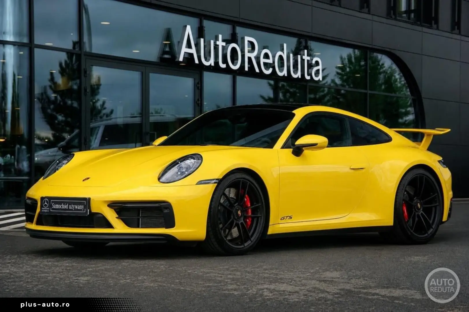 PORSCHE 911 Carrera 4 GTS   Manufaktur   BOSE