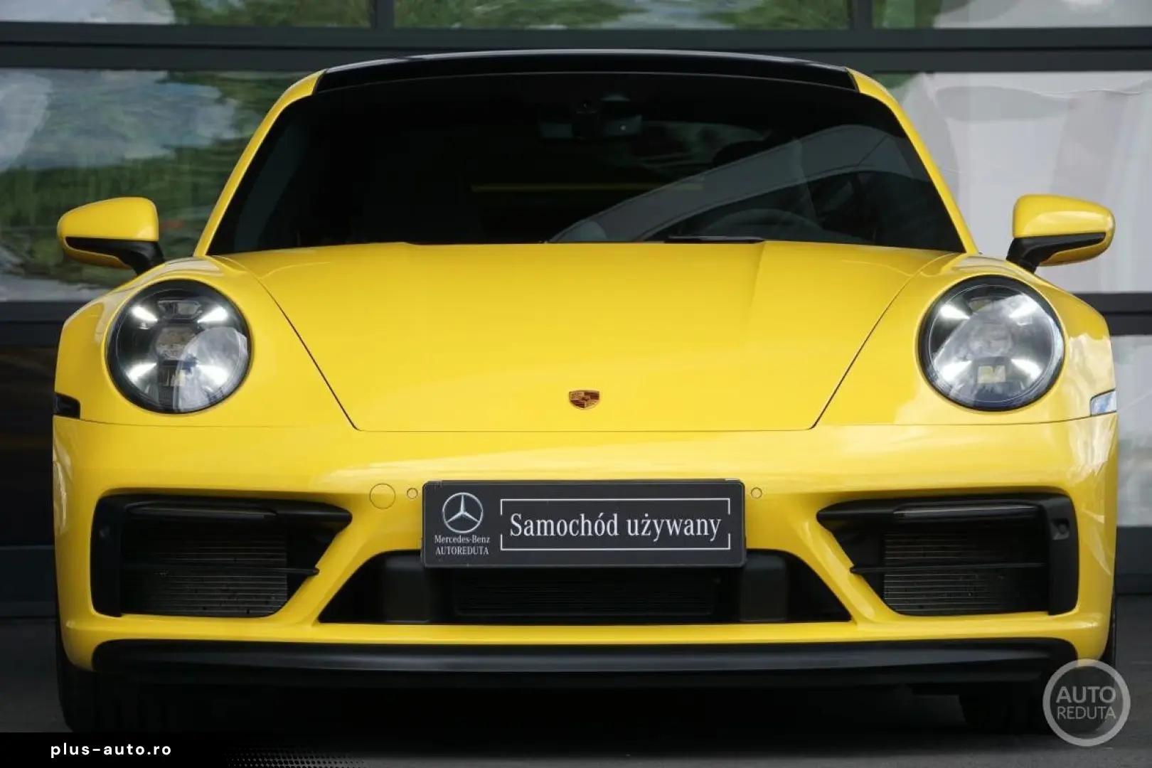 PORSCHE 911 Carrera 4 GTS   Manufaktur   BOSE