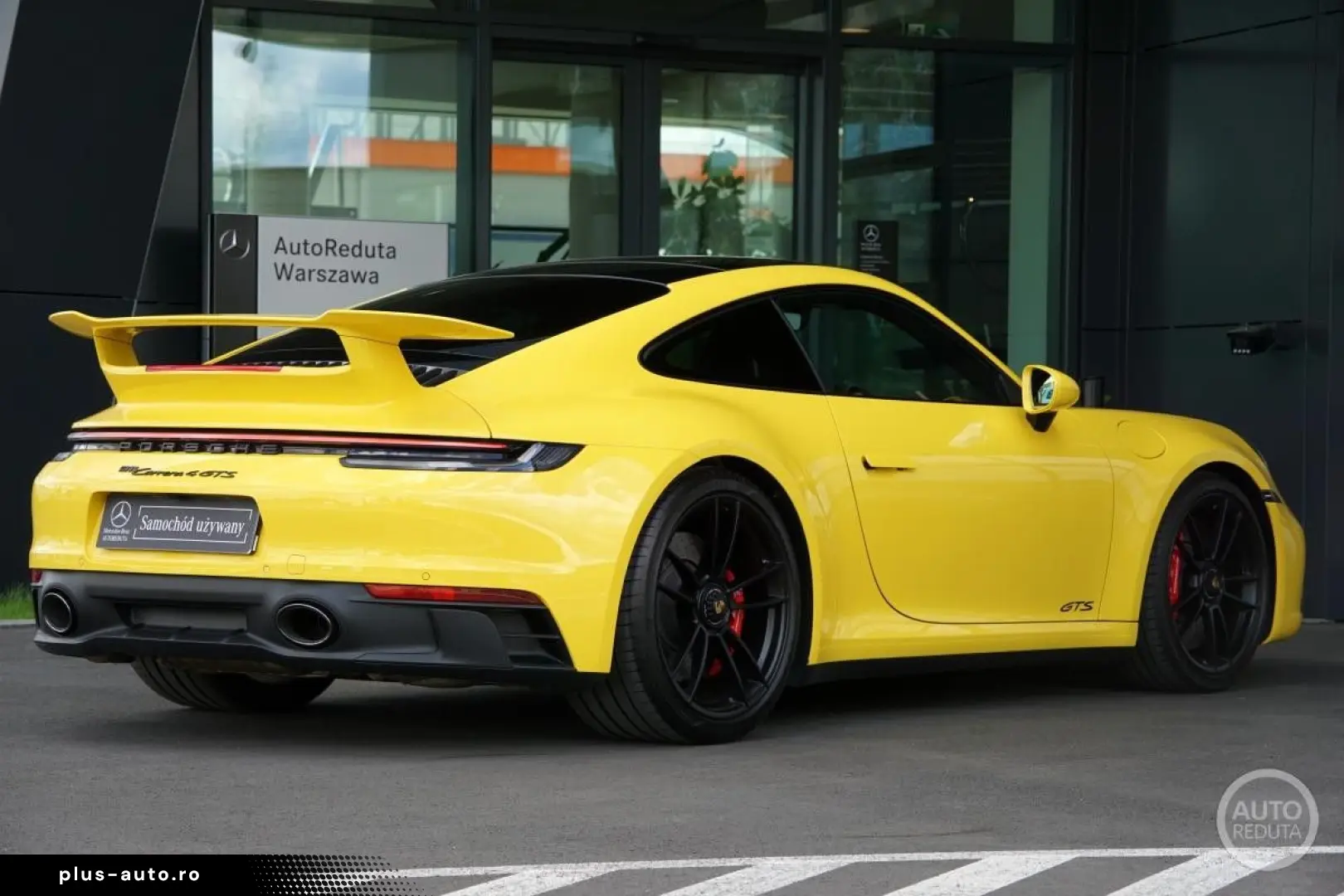 PORSCHE 911 Carrera 4 GTS   Manufaktur   BOSE