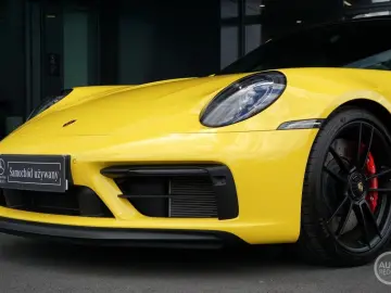 PORSCHE 911 Carrera 4 GTS   Manufaktur   BOSE