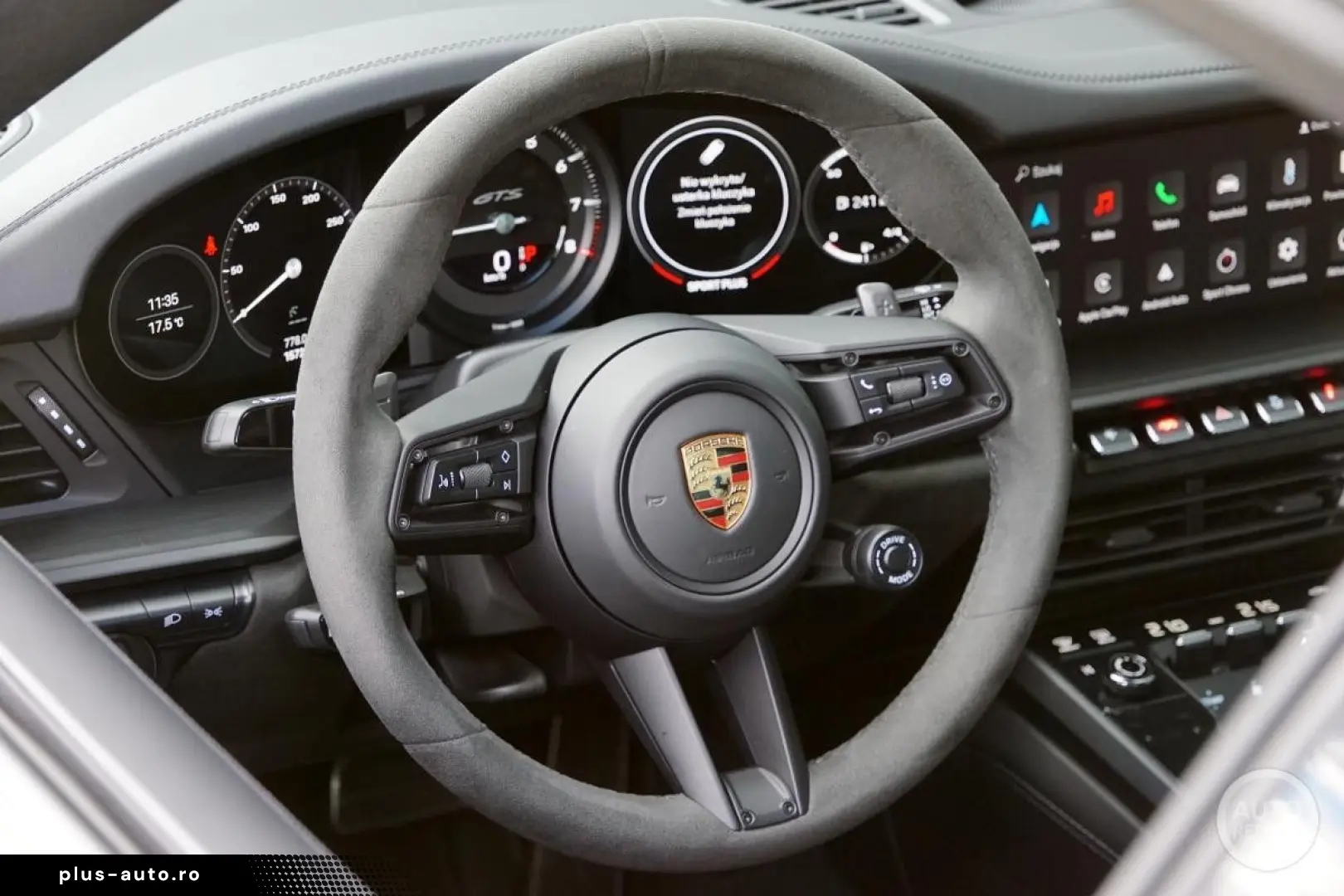 PORSCHE 911 Carrera 4 GTS   Manufaktur   BOSE