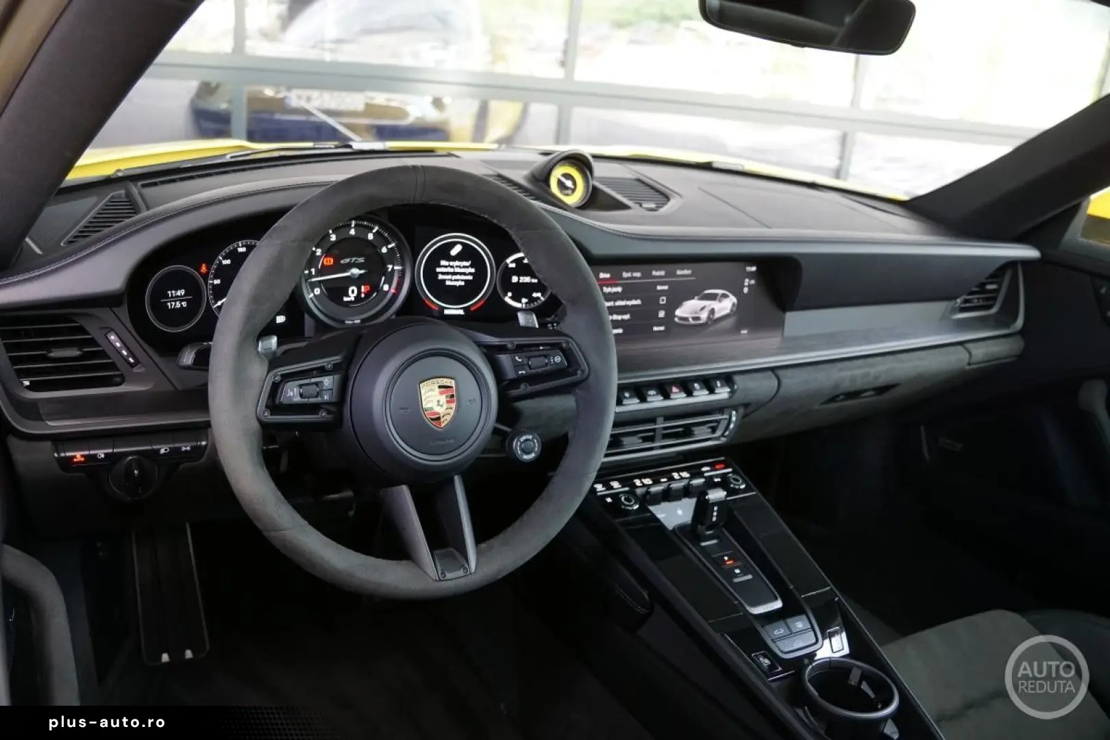 PORSCHE 911 Carrera 4 GTS   Manufaktur   BOSE
