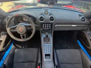 PORSCHE 718 SPYDER RS WEISSACH-PAKET CHRONO LIFT