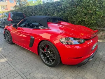 PORSCHE 718 SPYDER RS WEISSACH-PAKET CHRONO LIFT