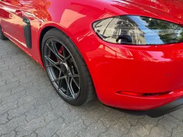 PORSCHE 718 SPYDER RS WEISSACH-PAKET CHRONO LIFT