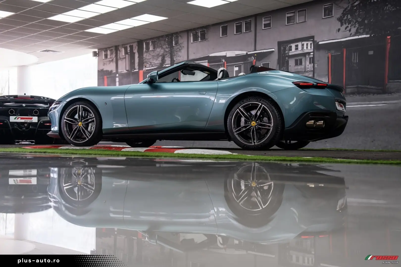 FERRARI Roma  BESPOKE CELESTE TREVI