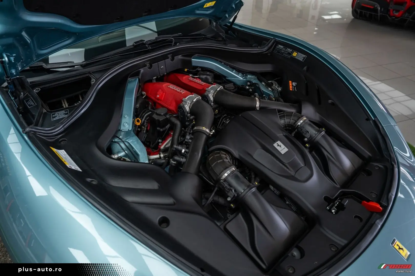 FERRARI Roma  BESPOKE CELESTE TREVI