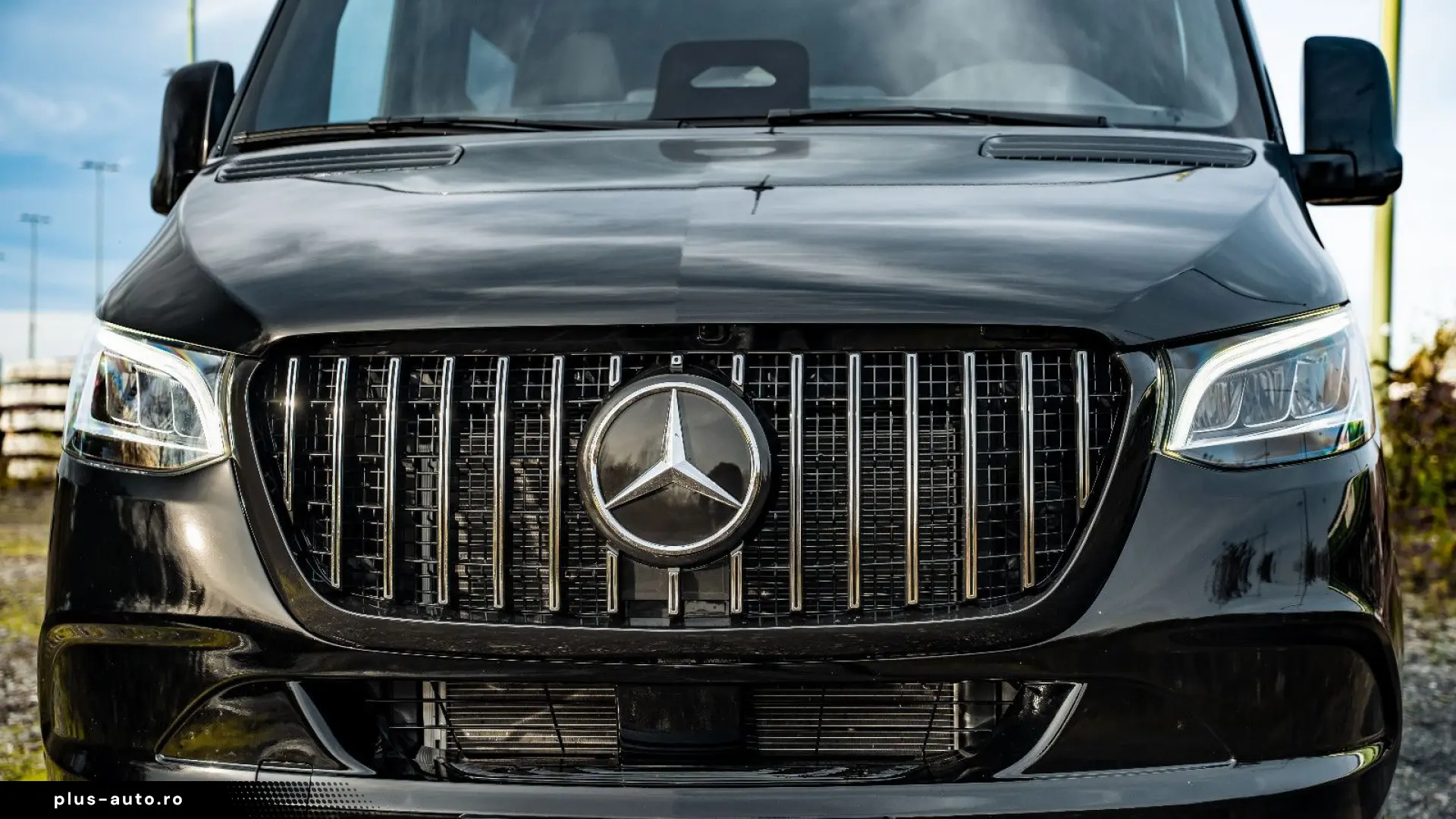 MERCEDES-BENZ Sprinter 319 VIP Tourismus 8 1 Busines&hellip;