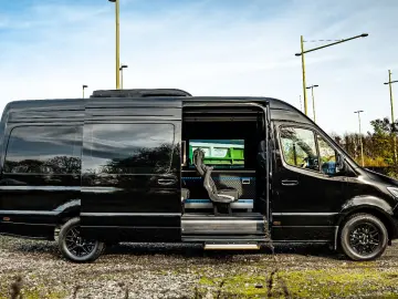 MERCEDES-BENZ Sprinter 319 VIP Tourismus 8 1 Busines…