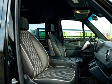 MERCEDES-BENZ Sprinter 319 VIP Tourismus 8 1 Busines…