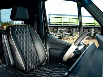 MERCEDES-BENZ Sprinter 319 VIP Tourismus 8 1 Busines…