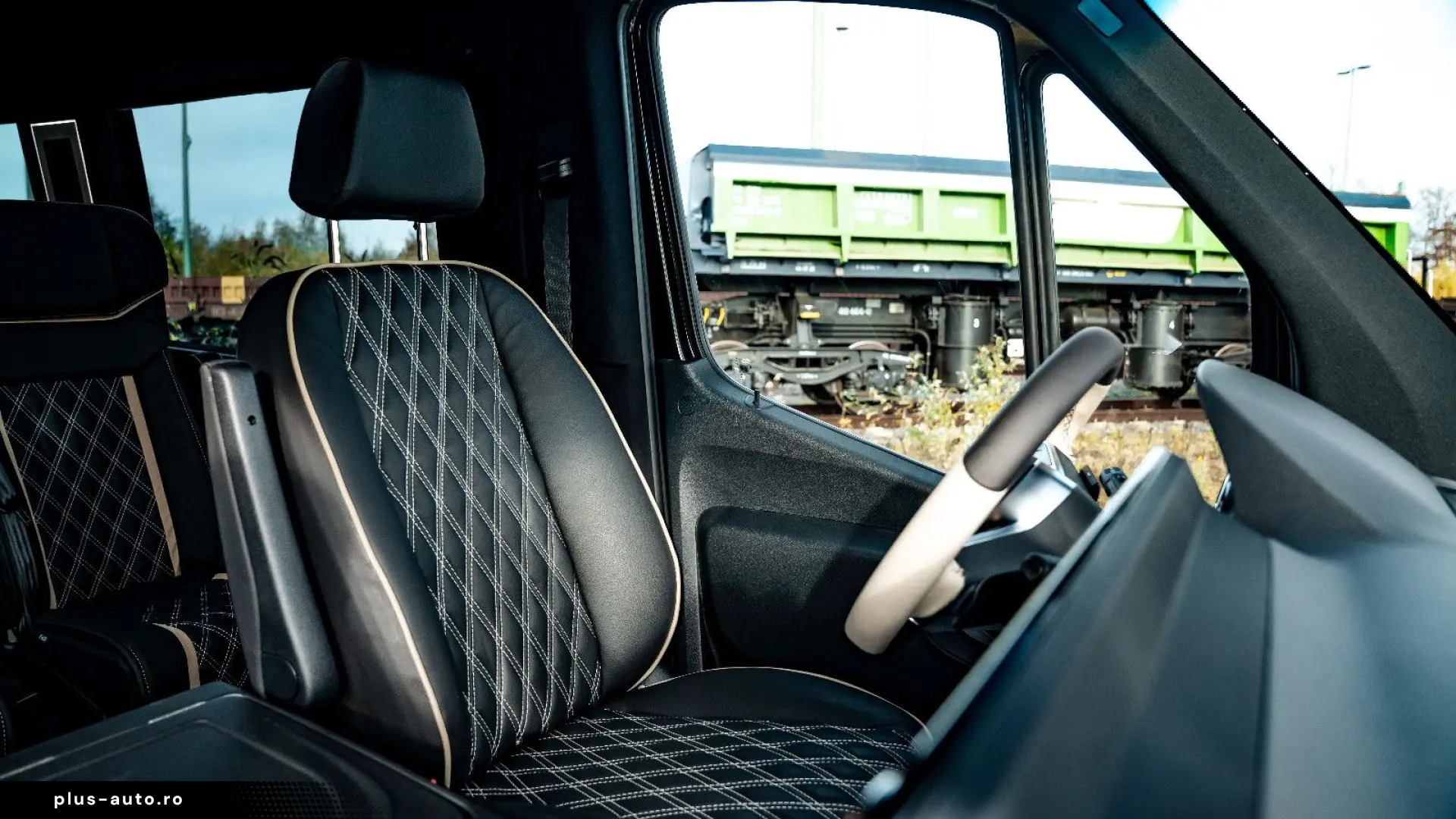 MERCEDES-BENZ Sprinter 319 VIP Tourismus 8 1 Busines&hellip;