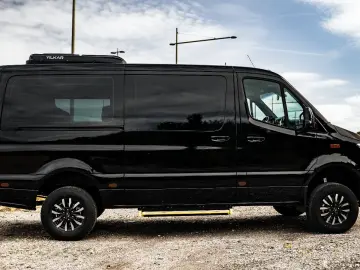 MERCEDES-BENZ Sprinter 319 CDI 4x4 Allrad VIP 8 1 To…