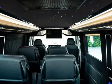 MERCEDES-BENZ Sprinter 319 CDI 4x4 Allrad VIP 8 1 To…