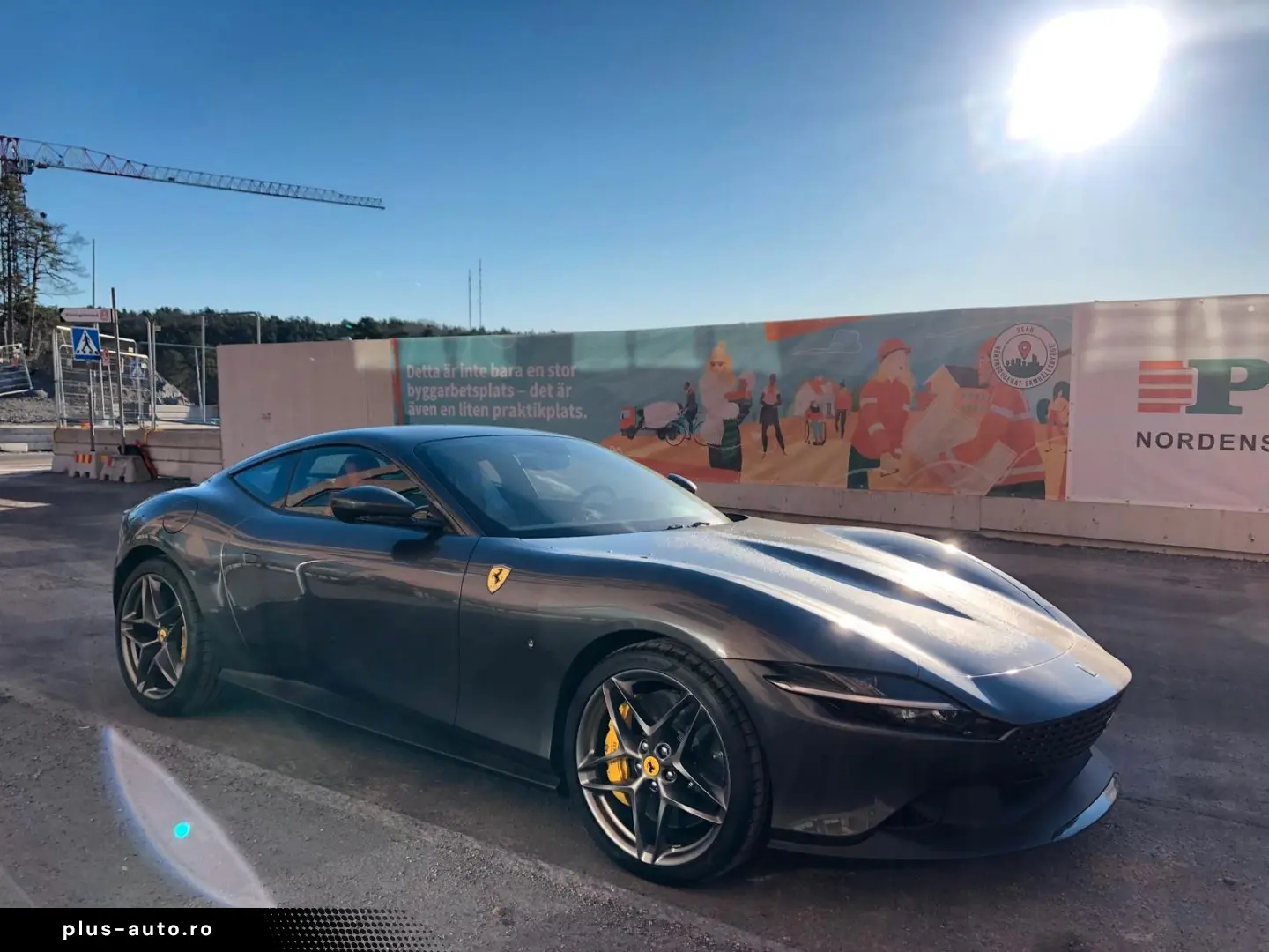 FERRARI Roma
