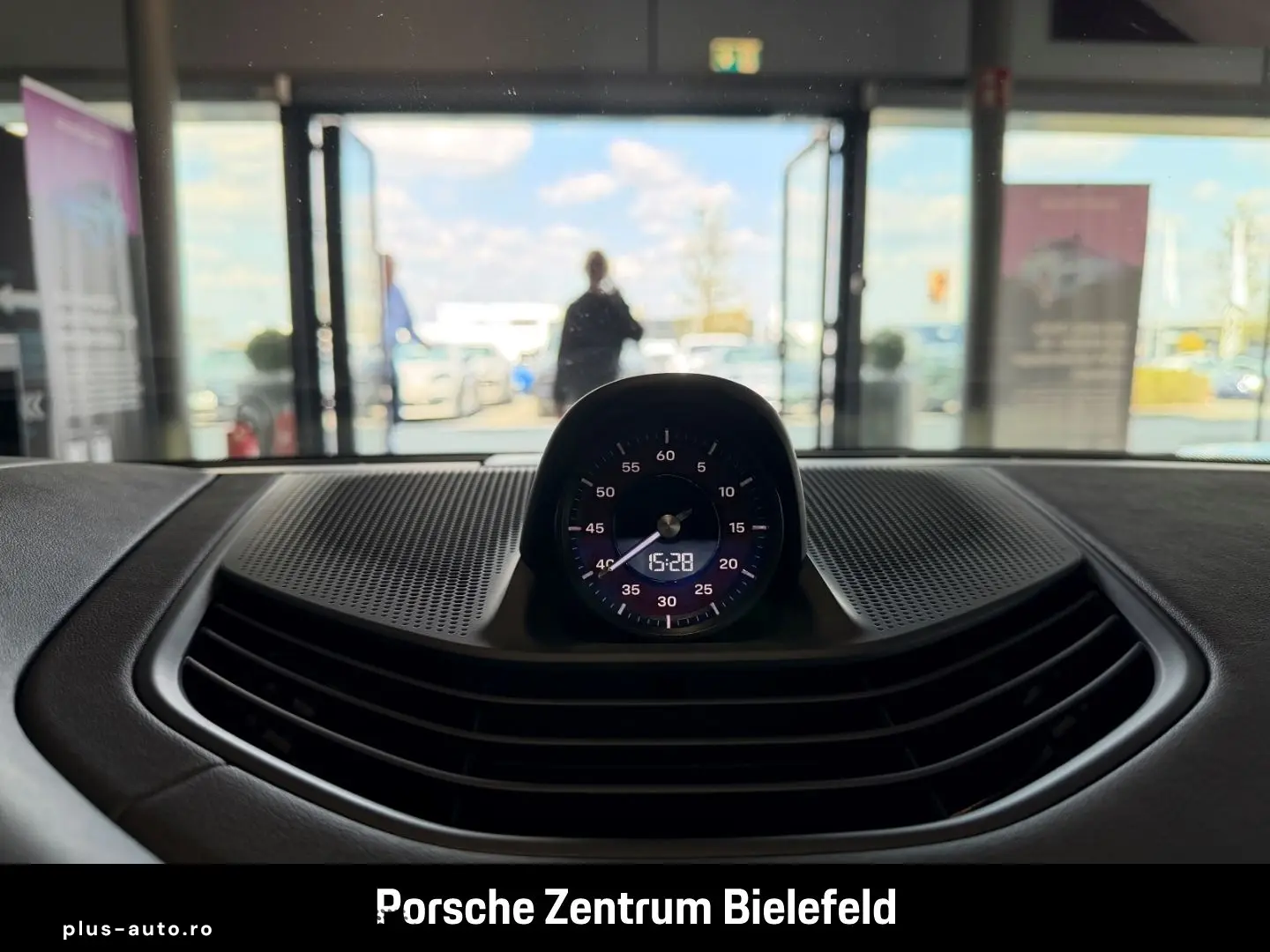 PORSCHE Taycan Turbo S Active-Ride PCCB InnoDrive Head-u