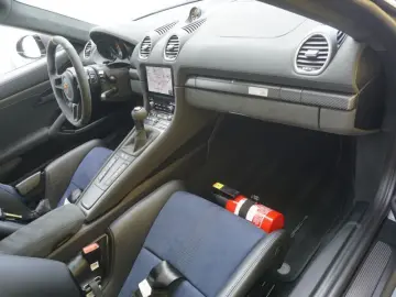PORSCHE Cayman 718 GT4 RS  2025er WEISSACH