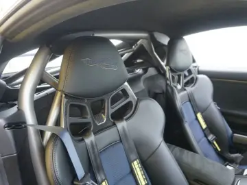 PORSCHE Cayman 718 GT4 RS  2025er WEISSACH