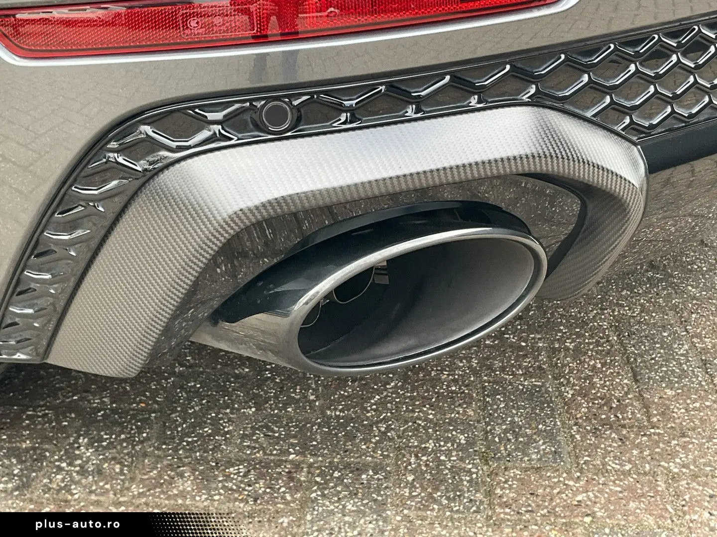 AUDI RSQ8 4.0 TFSI RS quattro 640 Performance B&O-3D