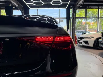 MERCEDES-BENZ S 450 d Lang AMG PANO TV BUR Soft Keyl MASSAGE