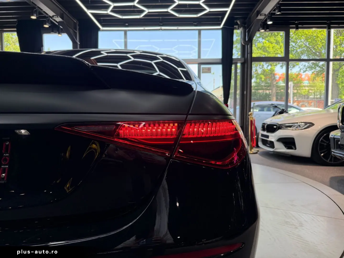 MERCEDES-BENZ S 450 d Lang AMG PANO TV BUR Soft Keyl MASSAGE