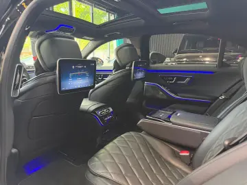 MERCEDES-BENZ S 450 d Lang AMG PANO TV BUR Soft Keyl MASSAGE
