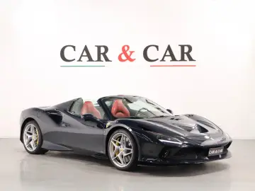FERRARI F8 Spider DCT