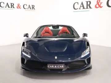 FERRARI F8 Spider DCT