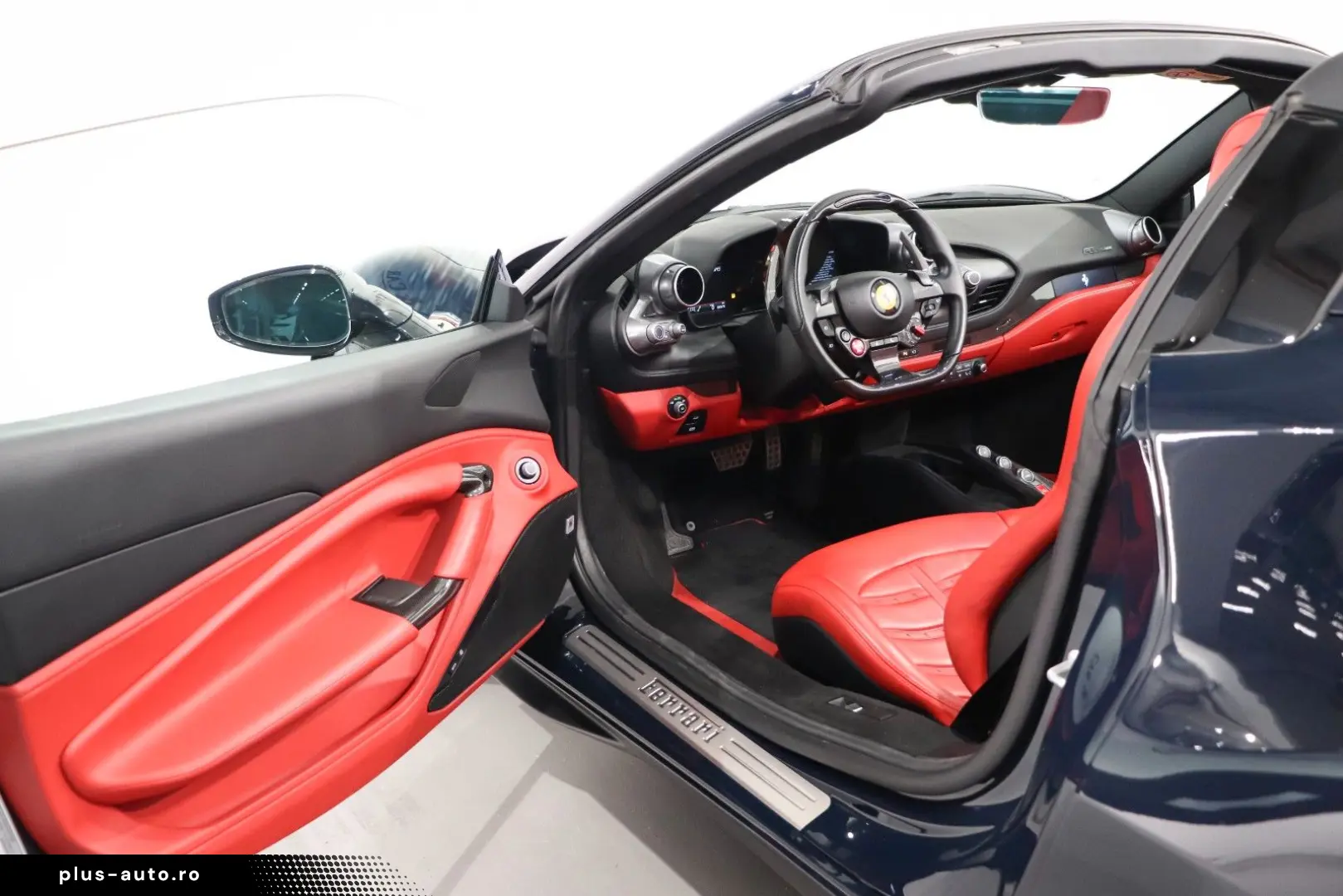 FERRARI F8 Spider DCT